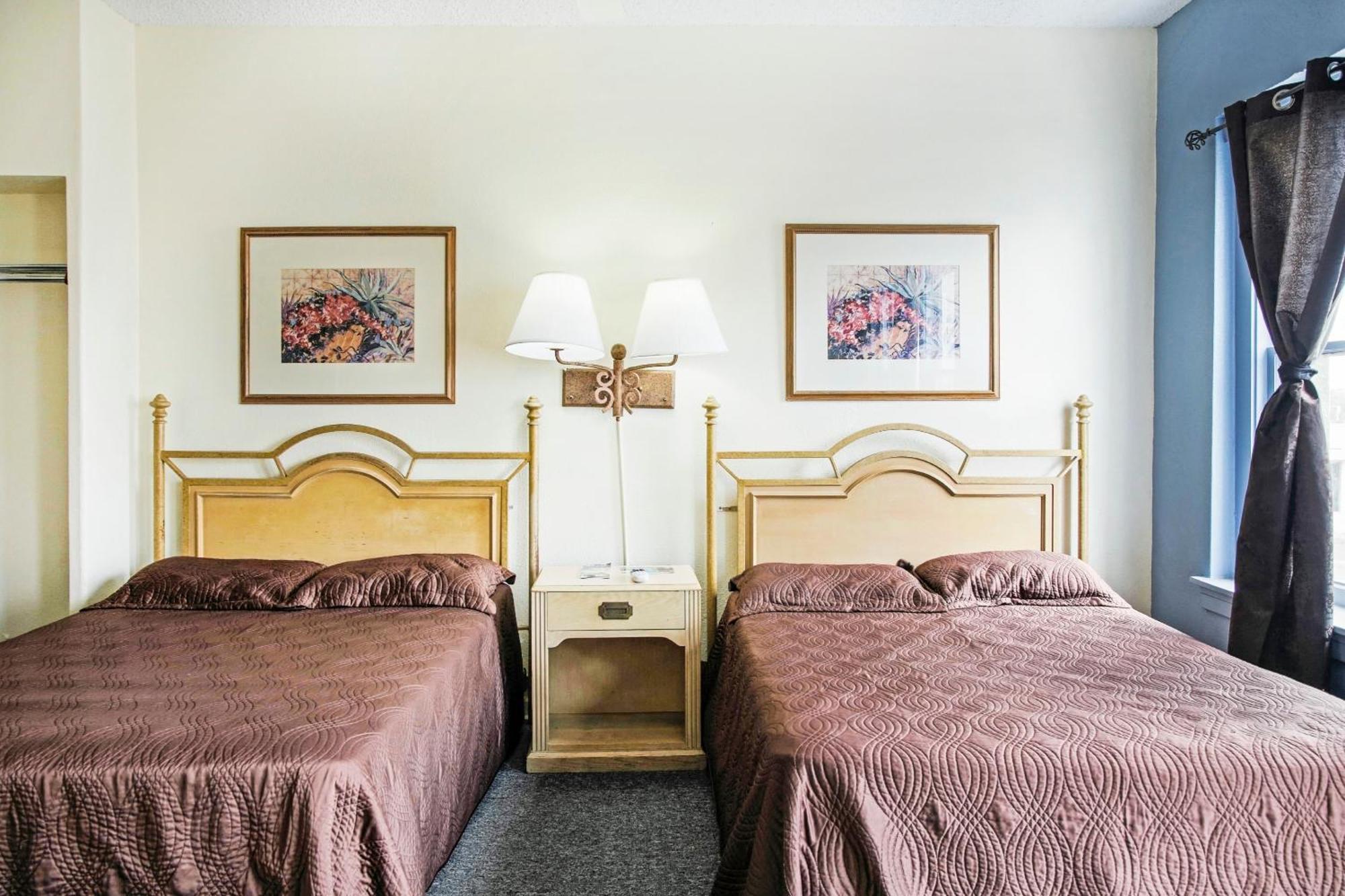 Oyo Historic Cameron Hotel Brownsville I-69E Eksteriør bilde