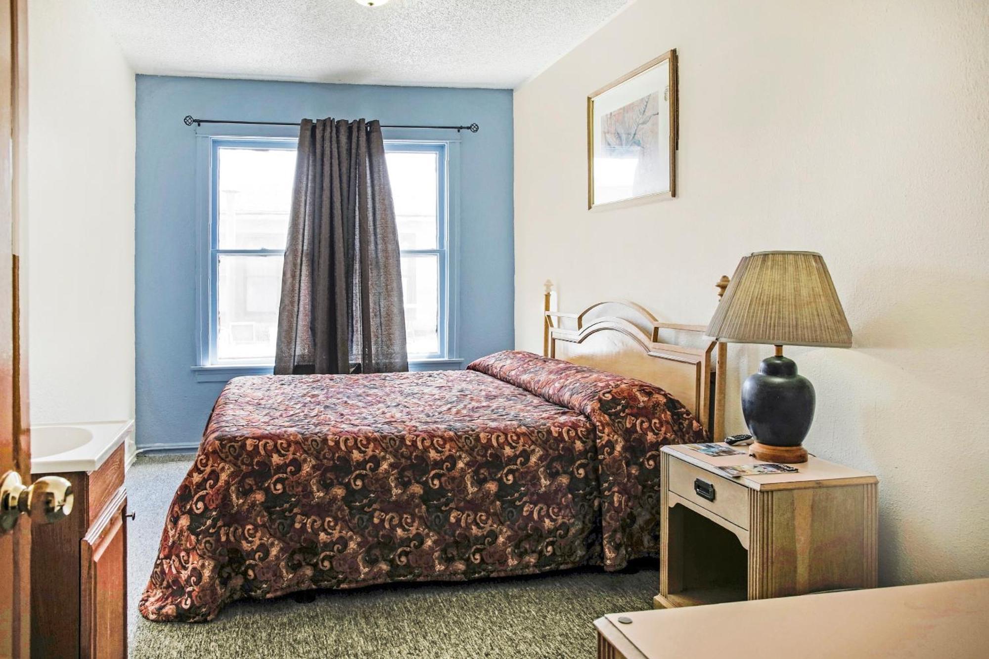 Oyo Historic Cameron Hotel Brownsville I-69E Eksteriør bilde